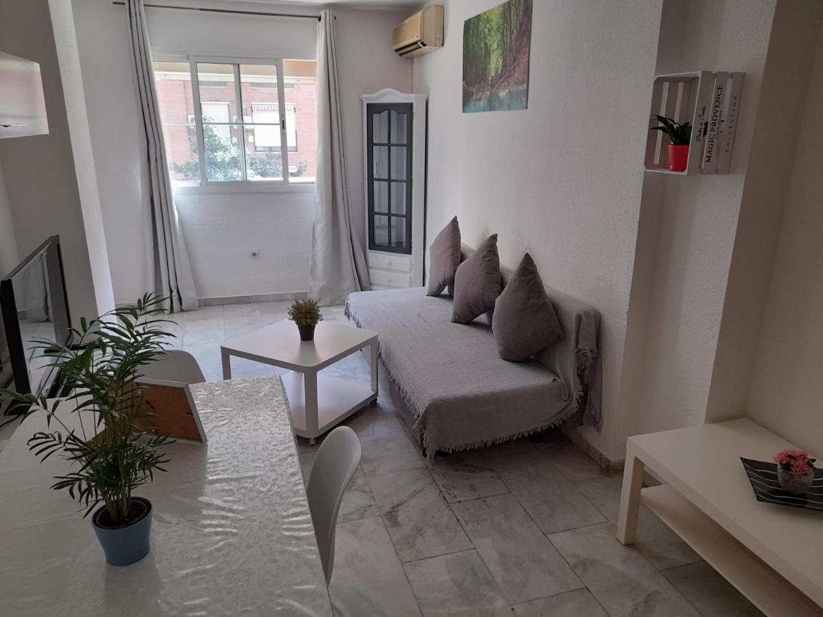 Apartmento Sostoa 2 Málaga Dış mekan fotoğraf